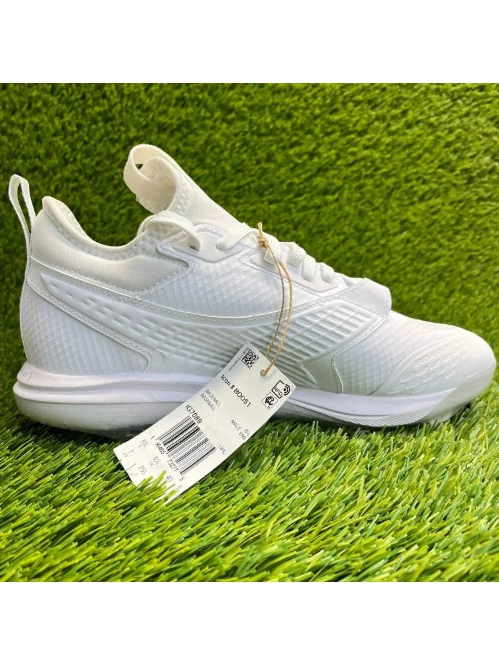 Adidas Icon 8 Boost Mens Size 7 White Silver Running Outdoor Baseball Cleats